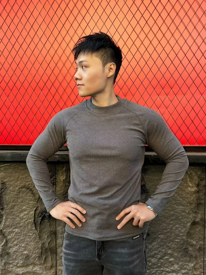 冬季新款280克双面德绒保暖修身半高圆领运动健身高弹打底男长袖