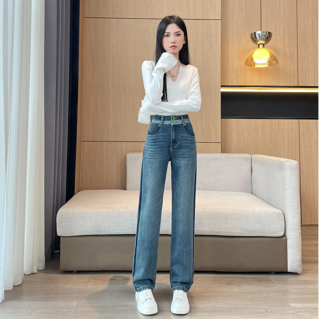 2024秋季新款设计感小众时尚气质百搭修身显瘦宽松直筒牛仔裤女