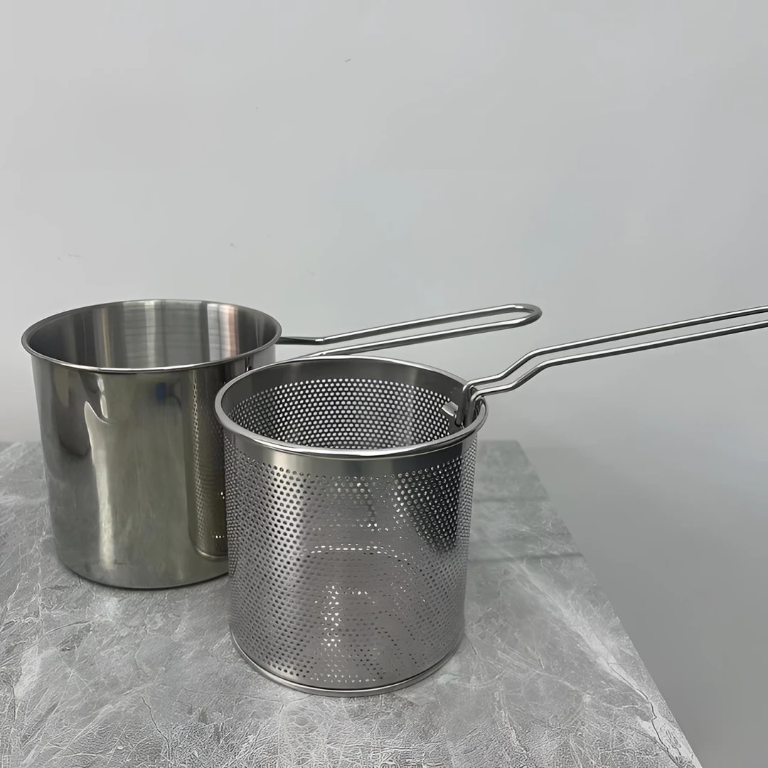 不锈钢小油炸锅(带过滤网)1套高档野餐餐具【汤姆粉丝专属】2024