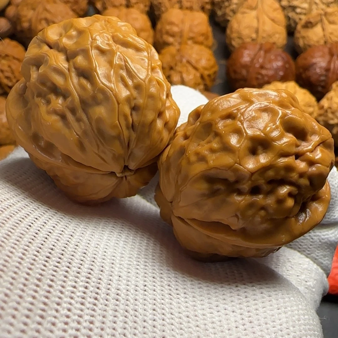 文玩核桃把件39尺 鼎尊蛤蟆头