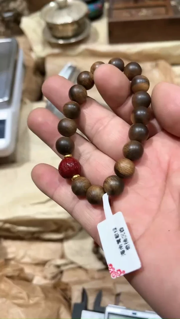 【闪购商品】香木海南莺歌绿奇楠1.0+