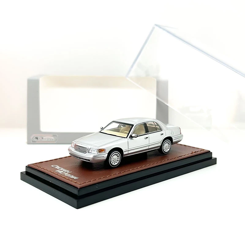 GOC车模1:64合金福特维多利亚皇冠汽车模型小比例车模仿真收藏车
