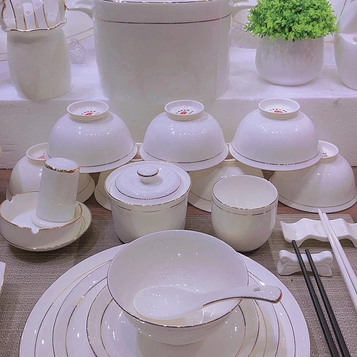 碗金镶玉米饭碗单拍