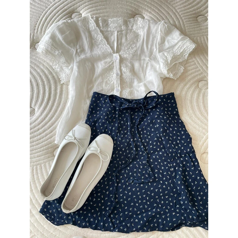 时尚穿搭夏季女V领蕾丝边碎花法式小众显瘦上衣洋气百搭田园短裙