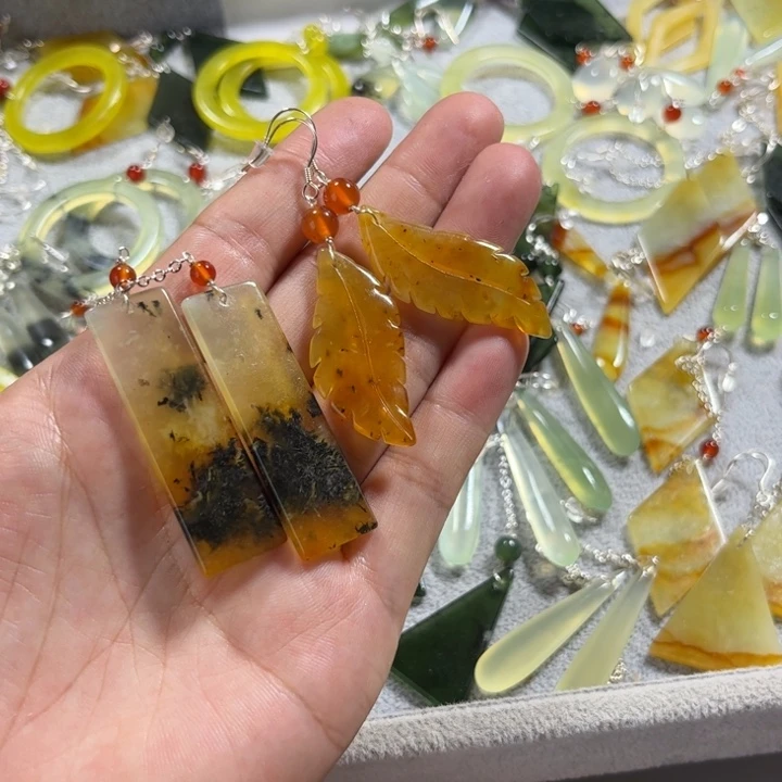 蛇纹石玉岫玉耳环耳饰未镶嵌未镶嵌宝*?