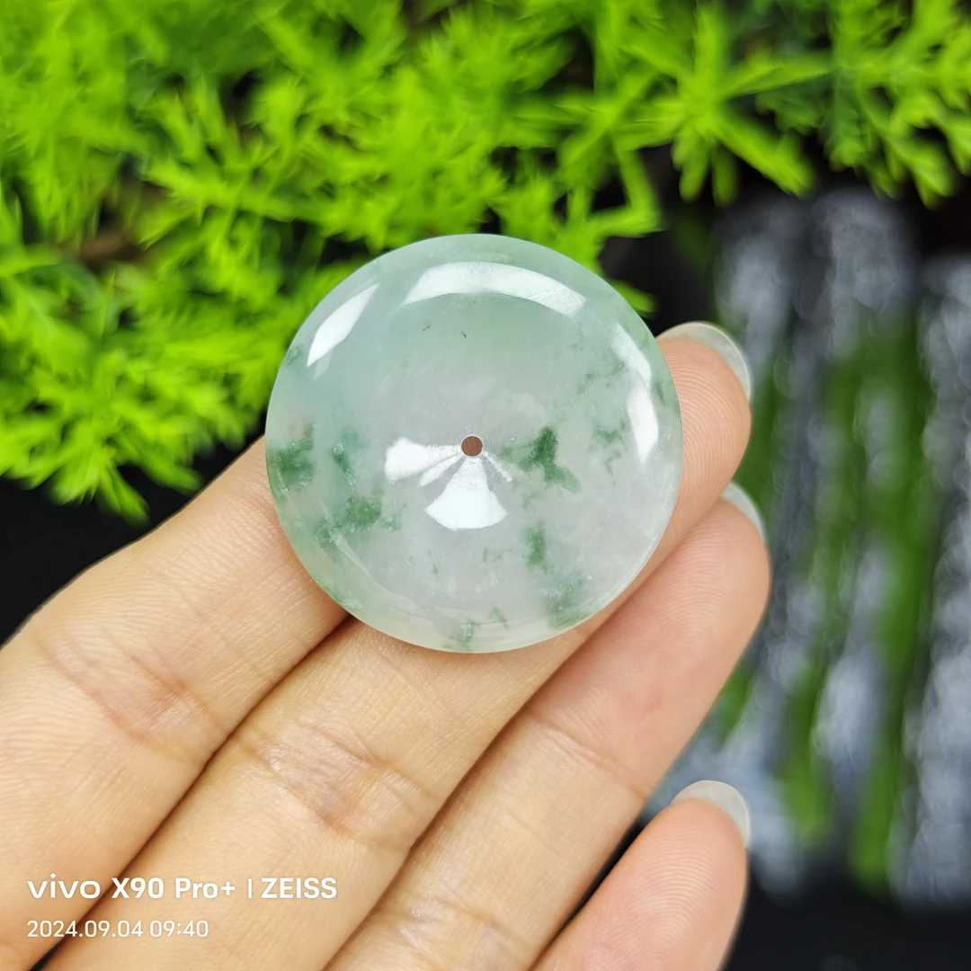 天然缅甸翡翠A货冰种平安吊坠，尺寸30.3*5.4