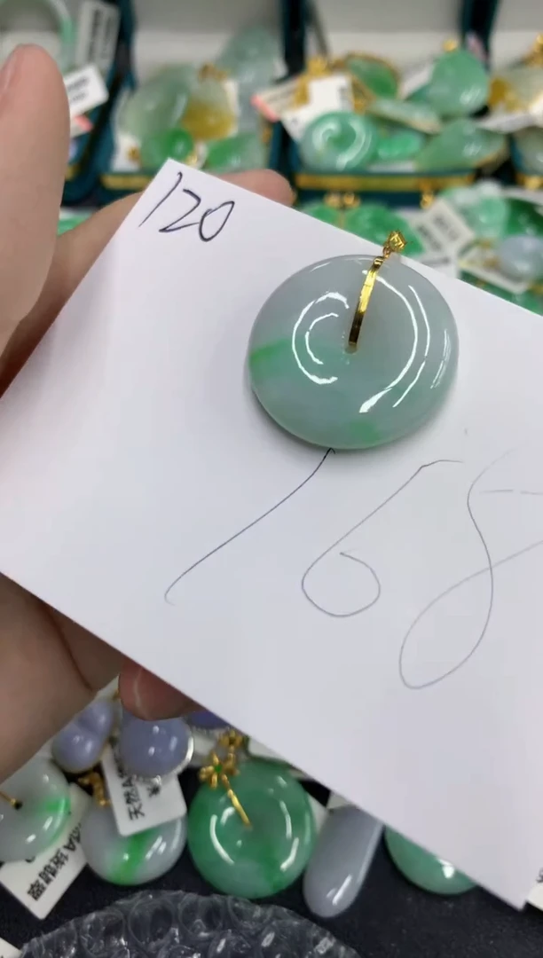 【闪购商品】翡翠颈饰18K金镶嵌1号