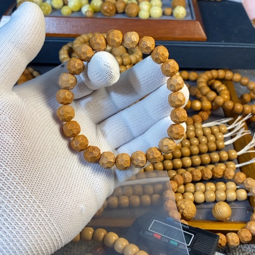 【闪购商品】猴头核桃手串A****歌