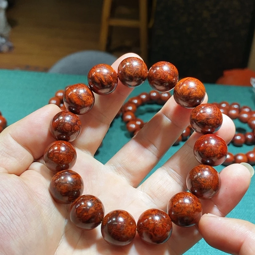 【闪购商品】檀香紫檀（小叶紫檀）