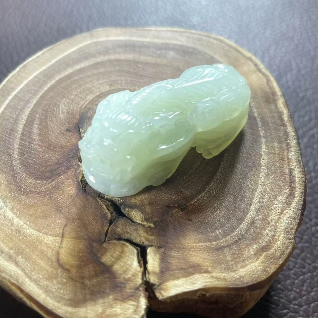 【佟总宠粉】纯天然蛇纹石玉未镶嵌貔貅挂坠