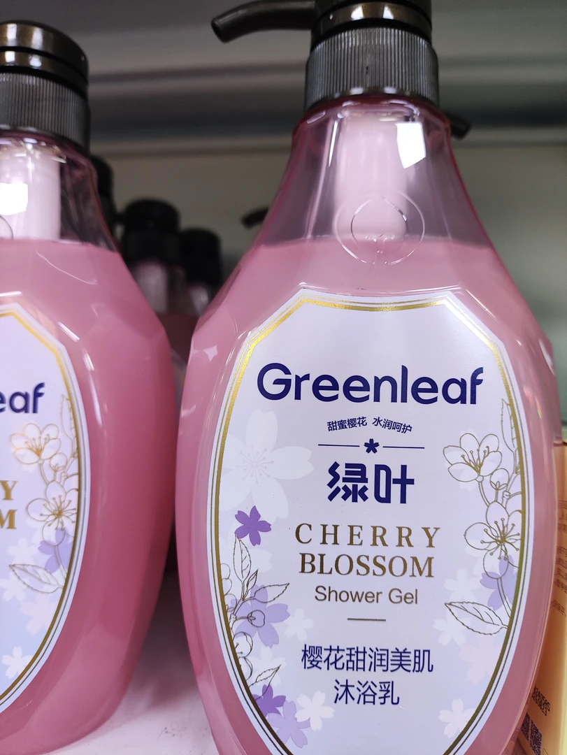 绿叶樱花甜润美肌沐浴乳580ml