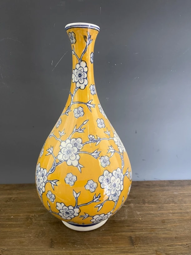 新中式手绘花瓶玉壶春瓶