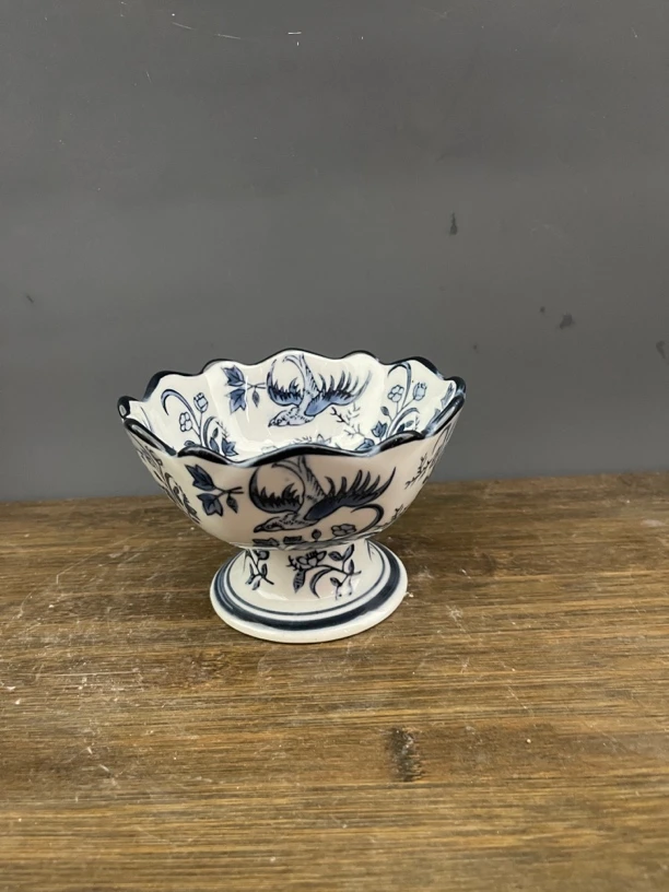 青花陶瓷高脚碗水果碗