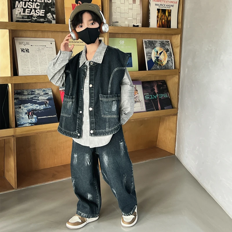 男童秋装牛仔套装2024新款中大童春秋季男孩儿童痞帅马甲三件套潮