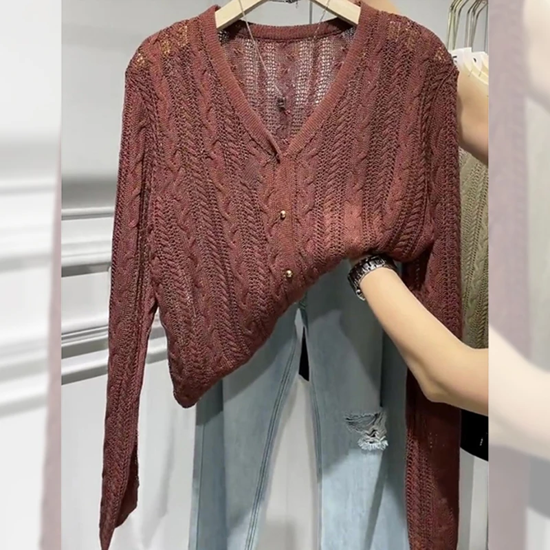 早秋新款女装复古气质V领针织开衫独特别致法式镂空毛衣外套薄款