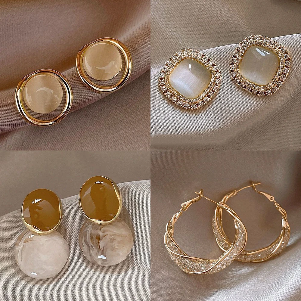 合金耳饰 港风复古猫猫石耳钉女高档气质几何耳环2025新爆款耳饰