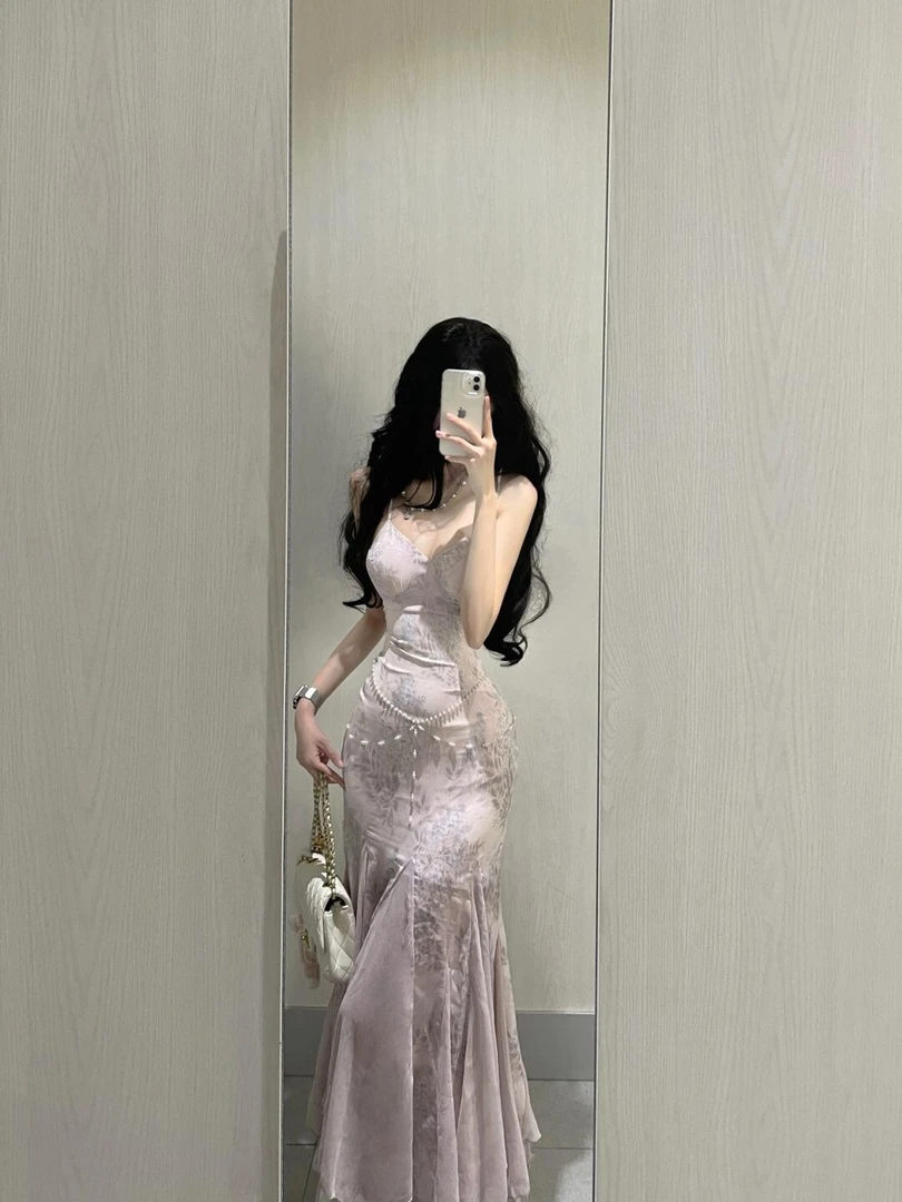 妹仔依依名媛公主蕾丝辣妹连衣裙收腰修身专拍链接，微瑕，ON退换