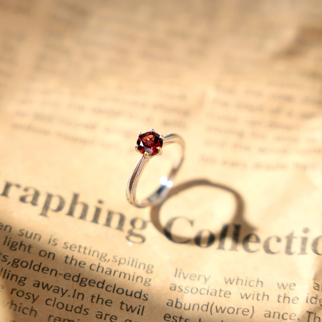 B-044胖妹妹大码时尚经典轻奢简约活口可调节石榴石六爪戒指