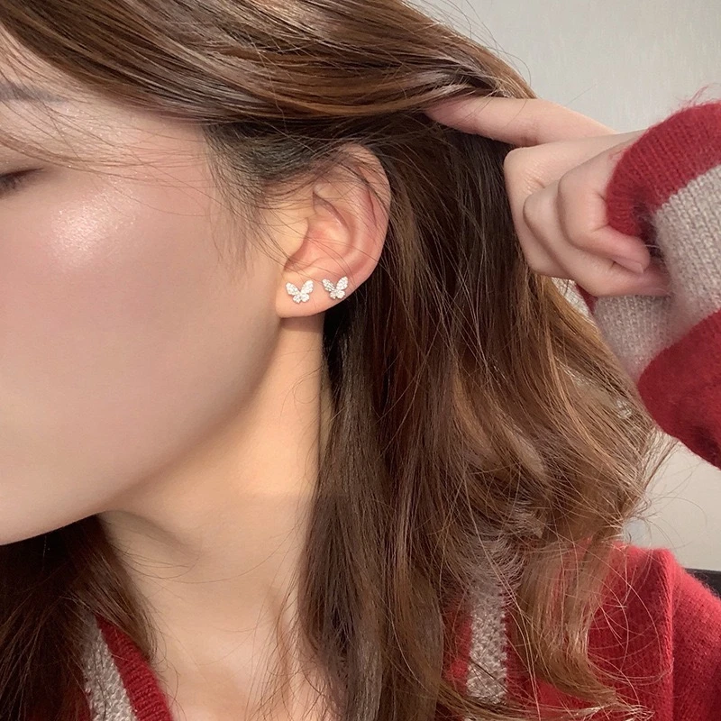 925银耳饰 J-002胖妹妹大码饰品百搭网红可爱轻奢蝴蝶拧珠耳钉