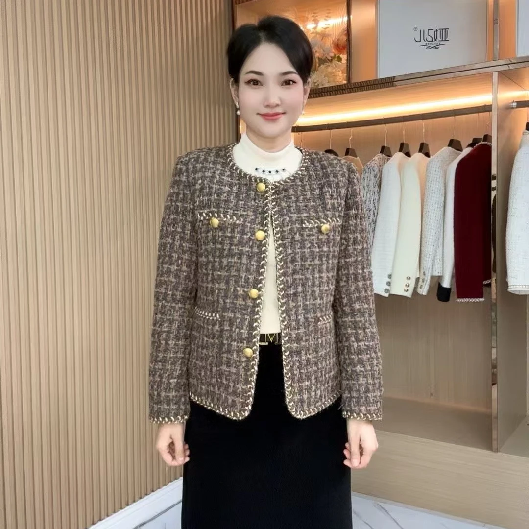 可拆卸短外套显瘦秋冬新款小香风高级轻奢百搭女士休闲修身时尚