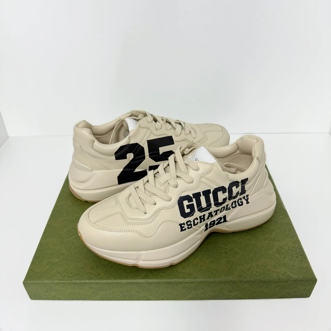 全新未使用 Gucci古驰 25字母印花logo 休闲老爹鞋 男女同款