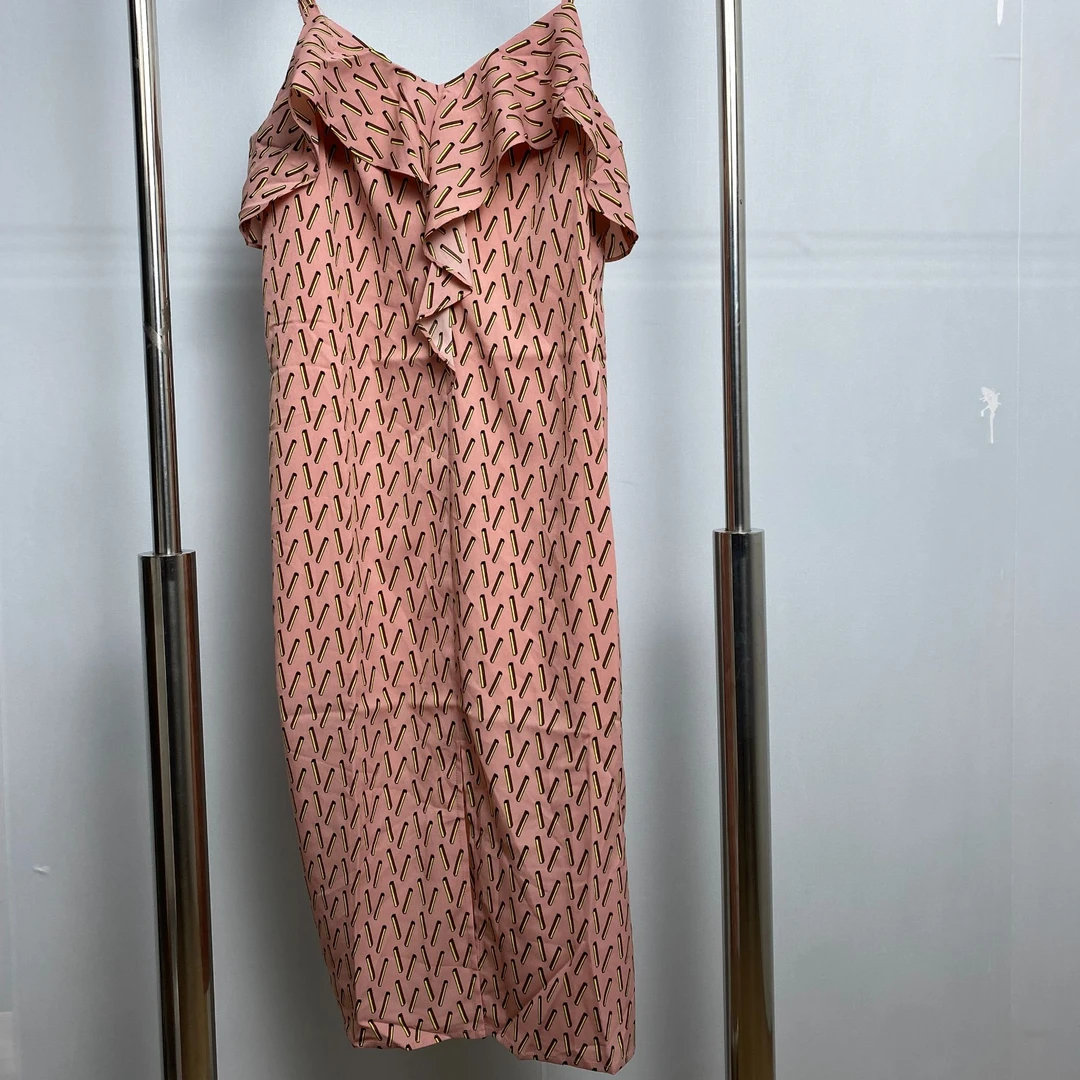 G26时尚吊带连衣裙