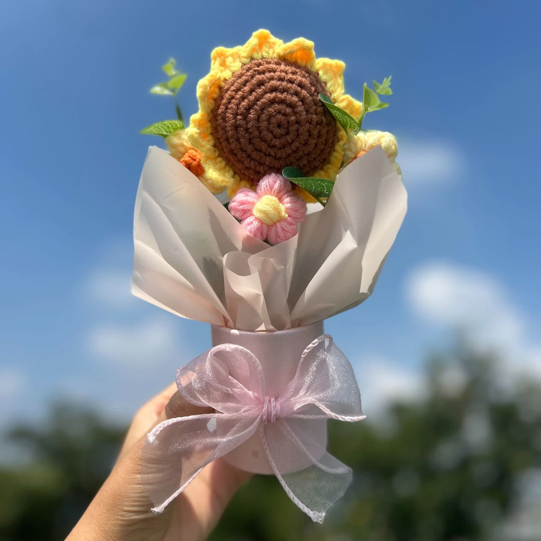 【成品发货]教师节礼物手工编织毛线花开学季送老师创意礼物抱抱桶