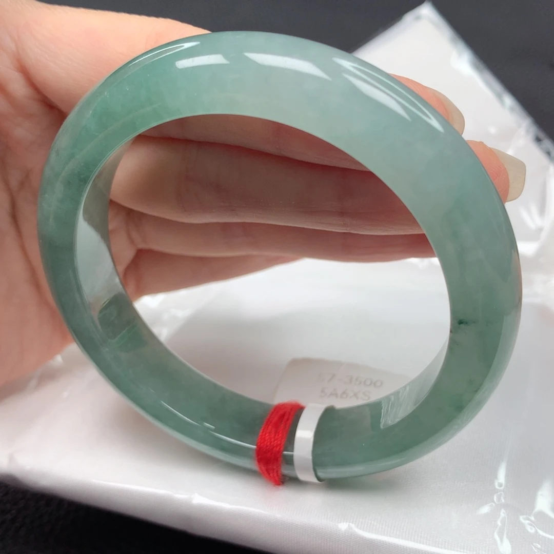 【闪购商品】翡翠手镯未镶嵌喝**茶56正圈