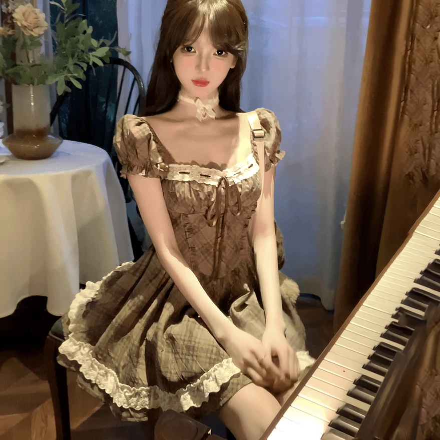 2024年夏季新款甜美纯欲风复古咖色重工短款方口领蓬蓬连衣裙