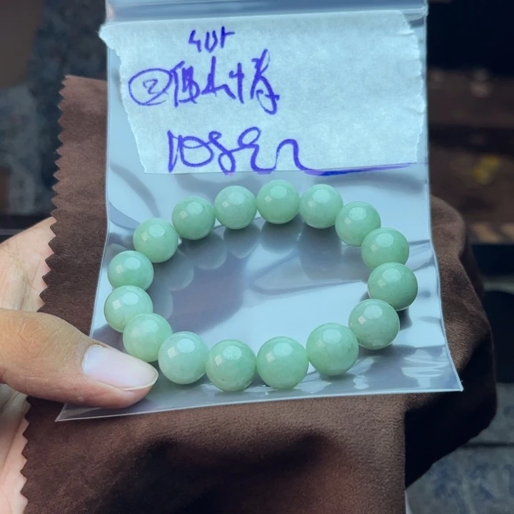 【闪购商品】定制翡翠未镶嵌佛*情手串