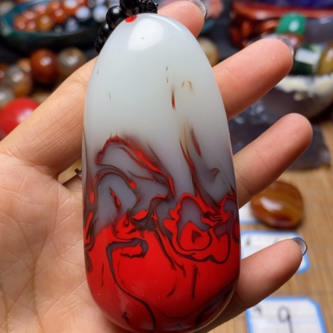 【闪购商品】玛瑙手饰未镶嵌小****?