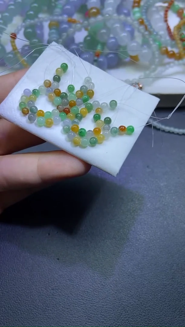 【闪购商品】定制翡翠未镶嵌多样性发货两条