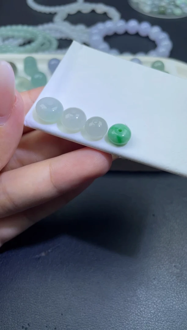 【闪购商品】定制翡翠未镶嵌B575