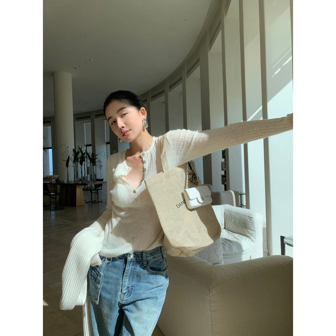 个性设计打底毛衣针织衫（含50%马海毛）(不含文胸)  A2022#  OZQ