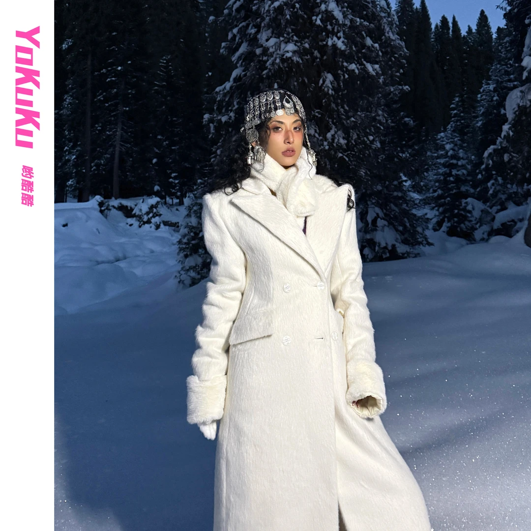 哟酷酷（财阀小姐）冬季加厚保暖沙漏收腰毛领毛袖双排扣长款大衣