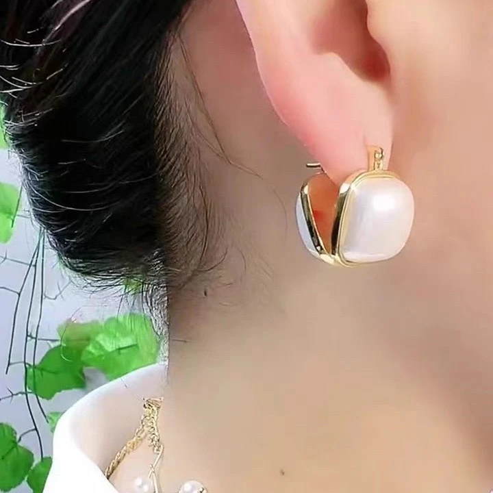 铜合金耳饰  法式方形双面珠珠耳扣轻奢高级感耳环N1345