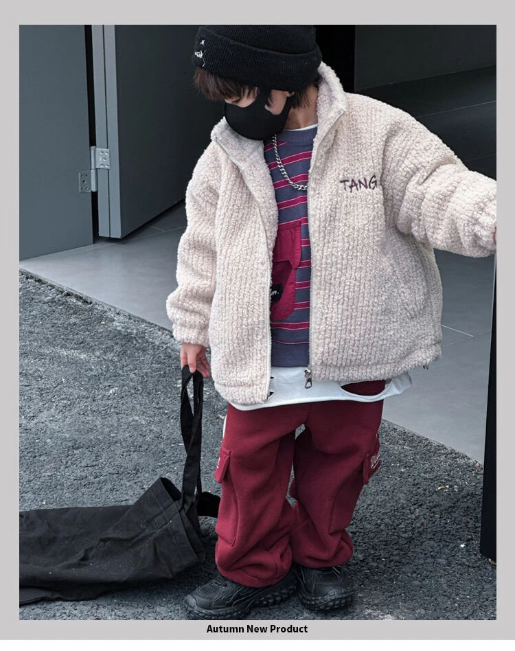 儿童秋冬新款韩版时尚休闲外套男童女童绣花条纹毛毛衣保暖冬装潮