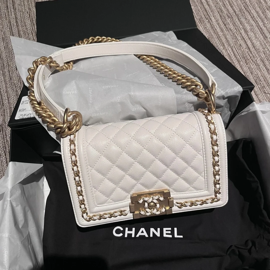 全新未使用 Chanel/香奈儿 /BA069/白色滚边leboy小号