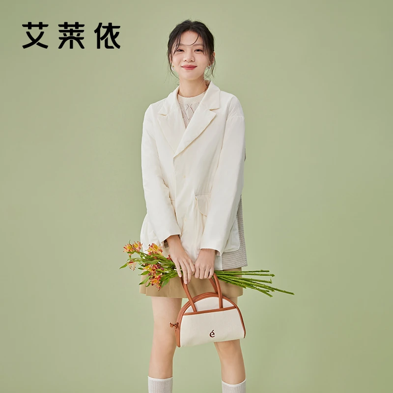 艾莱依-2023春季新款户外休闲西装领外套时尚轻薄宽松羽绒服6026