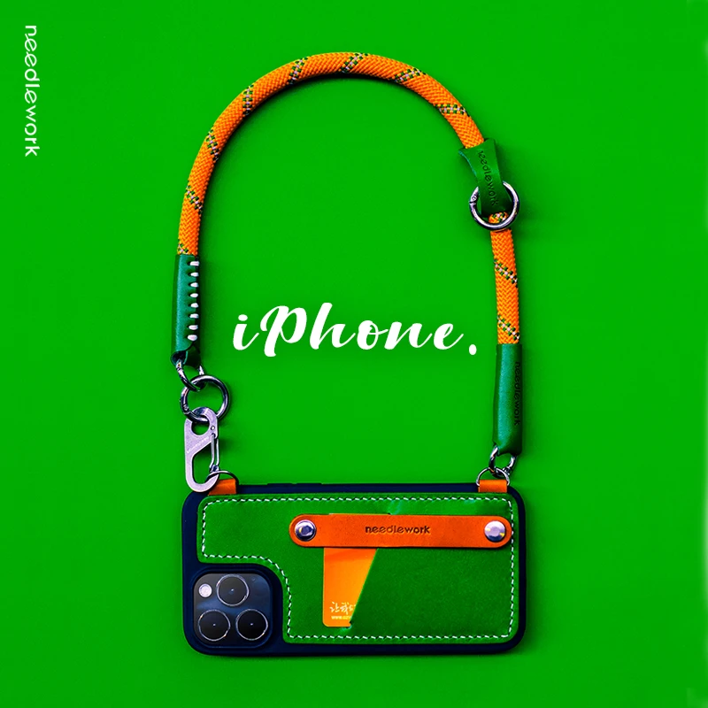 适用苹果16promax手机壳新款斜挎真皮挂绳iphone15外壳周迅同款