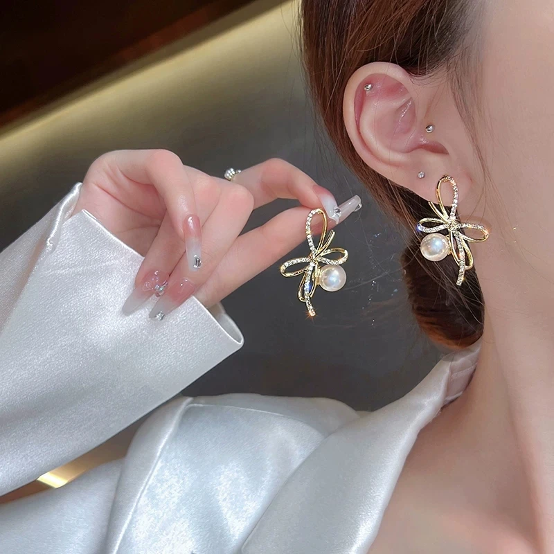 锌合金耳饰 满钻蝴蝶结耳环耳饰品925针手工少女复古时尚