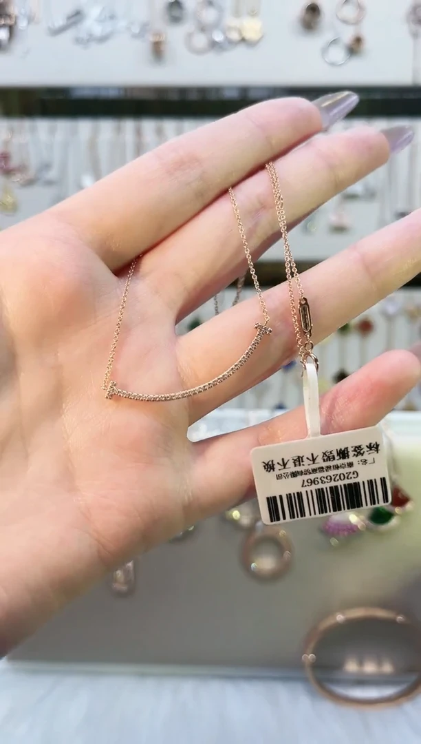 【闪购商品】钻石颈饰18K金镶嵌18K金镶嵌钻石 K玫