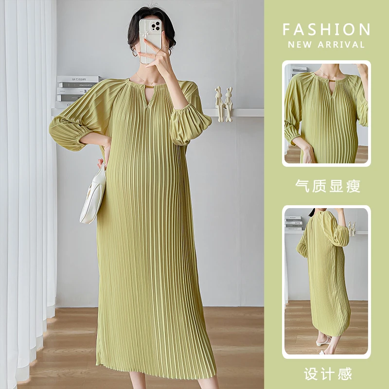 孕妇连衣裙2025孕妇春秋时尚宽松显瘦遮肉气质甜美压褶长款连衣裙
