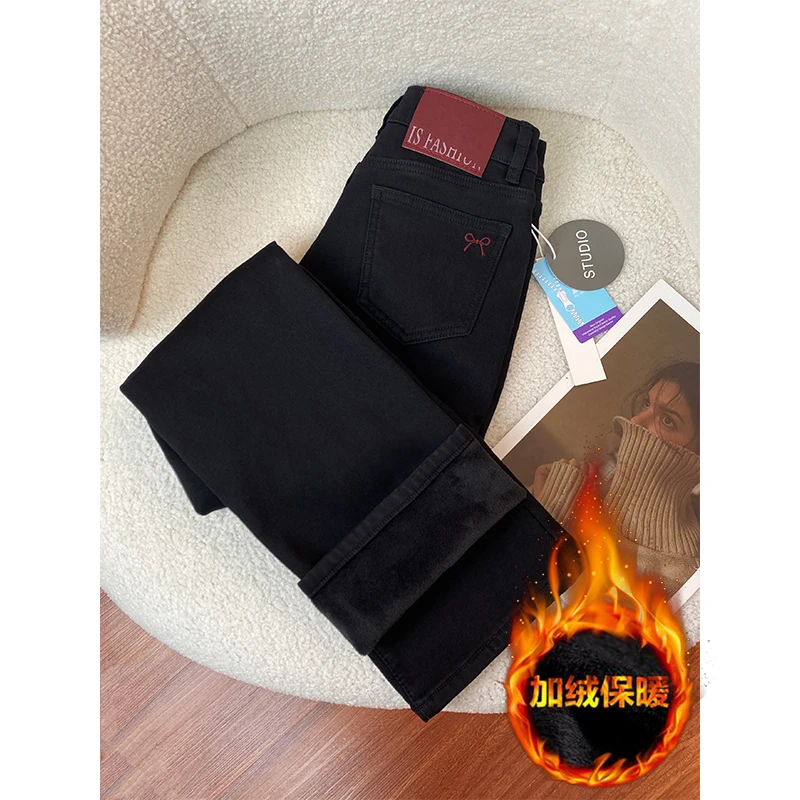 2025秋冬新款黑色加绒加厚牛仔裤女爆款小个子宽松显瘦窄版直筒裤