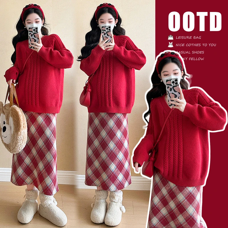 2025孕妇装秋冬加厚套装圣诞新年红色毛衣+格子毛呢半身裙两件套