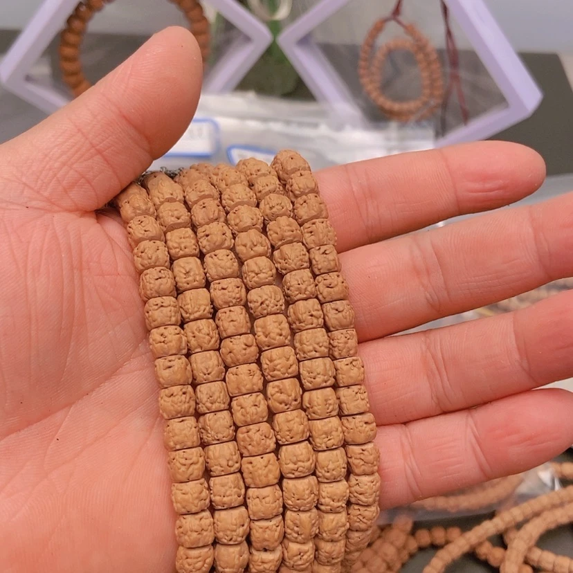 【闪购商品】金刚菩提吊坠青**羽