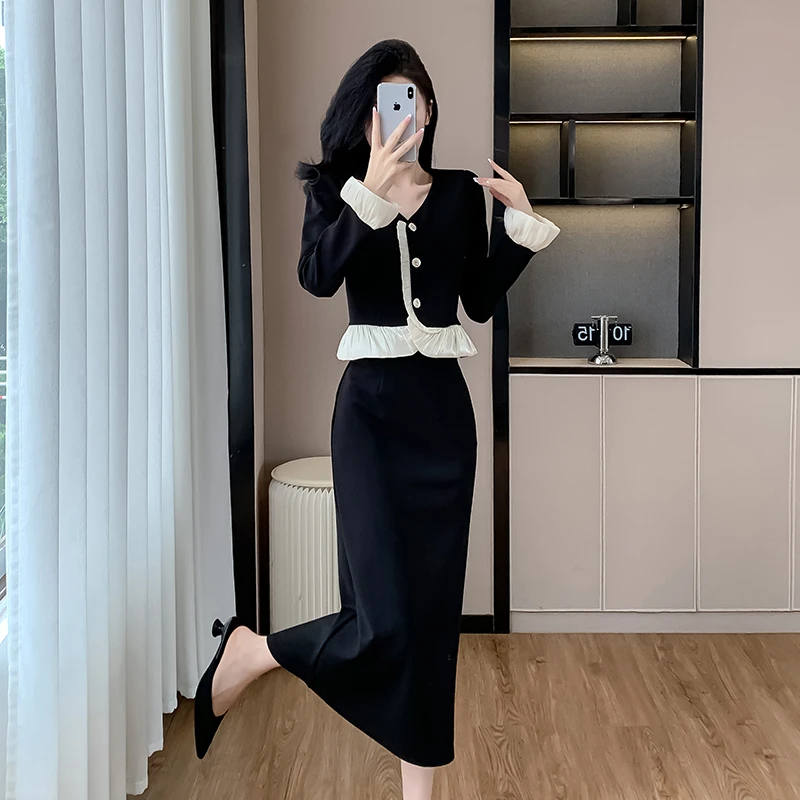 2024秋季时尚新款名媛气质V领荷叶边甜美减龄显瘦长款两件套装裙