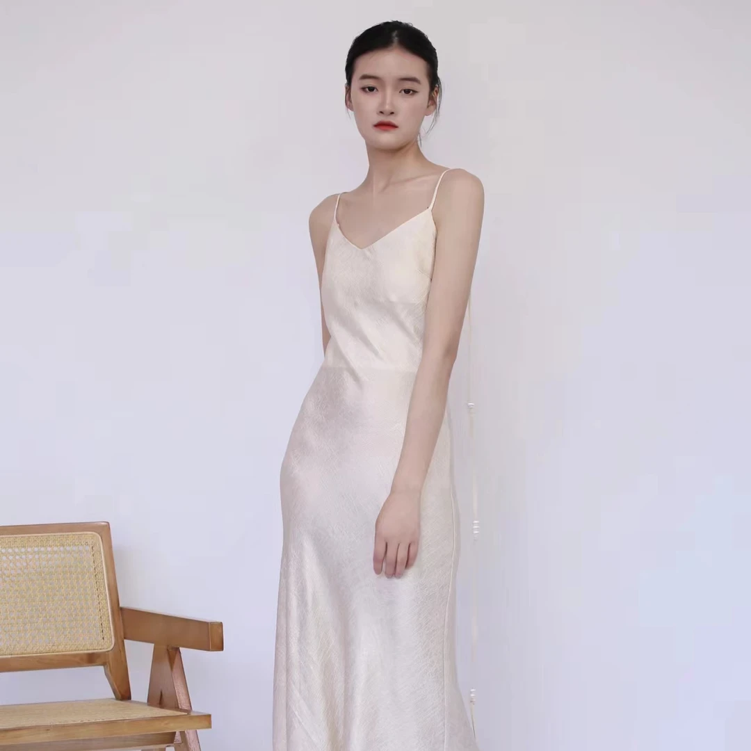 YOUXIJIANG姜又溪时尚鱼尾吊带连衣裙