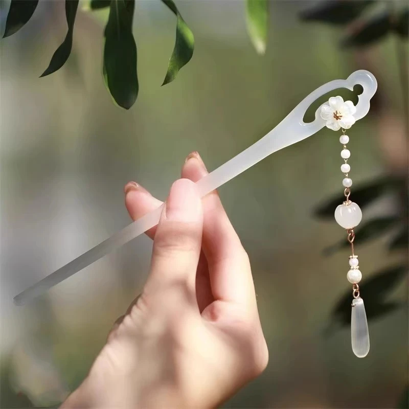 古风步摇流苏簪子汉服旗袍盘发挽发配饰醋酸仿玉发簪冰透新中式