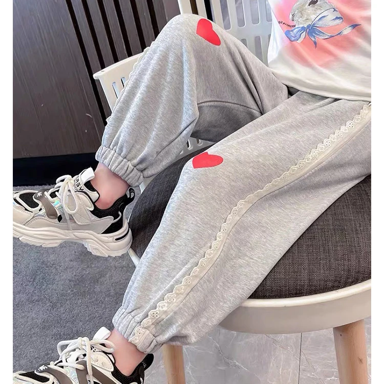 女童秋装裤子2023新款女孩卫裤春秋女宝宝长裤洋气花边爱心潮款